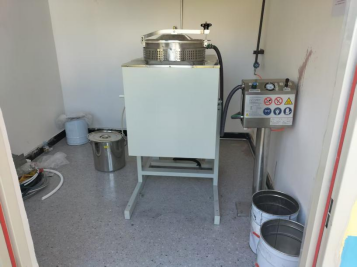 Calstar Solvent Recovery Machine Is Suitable For The Plastic Processing Industry